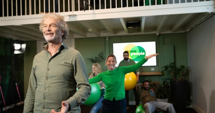 Cosmas die over de 15000 gezondernemers vertelt die het grootste vangnet hebben.